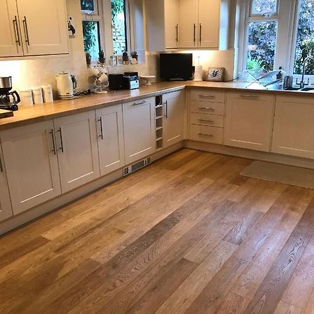 Cotswolds Luxury House In Central Bourton Large Sleeps 2-11. Pet Friendly. Dış mekan fotoğraf