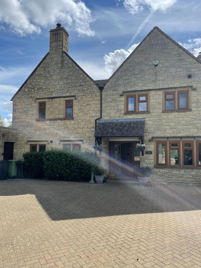 Cotswolds Luxury House In Central Bourton Large Sleeps 2-11. Pet Friendly. Dış mekan fotoğraf