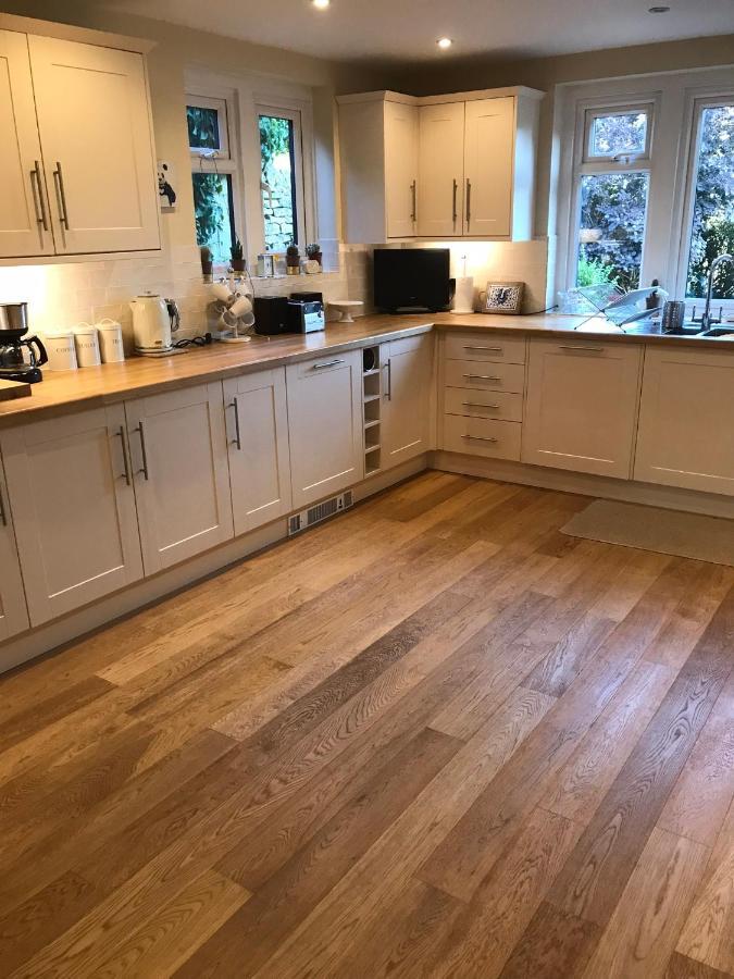 Cotswolds Luxury House In Central Bourton Large Sleeps 2-11. Pet Friendly. Dış mekan fotoğraf