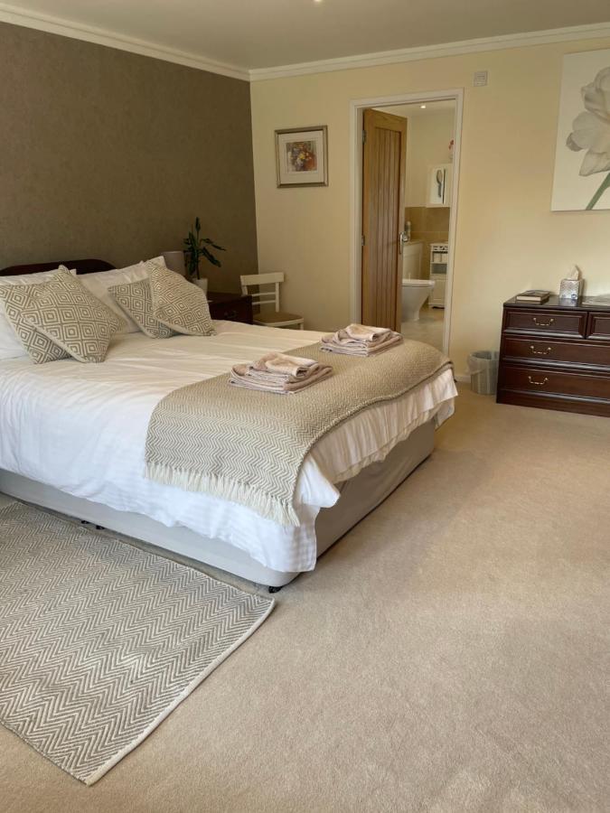 Cotswolds Luxury House In Central Bourton Large Sleeps 2-11. Pet Friendly. Dış mekan fotoğraf