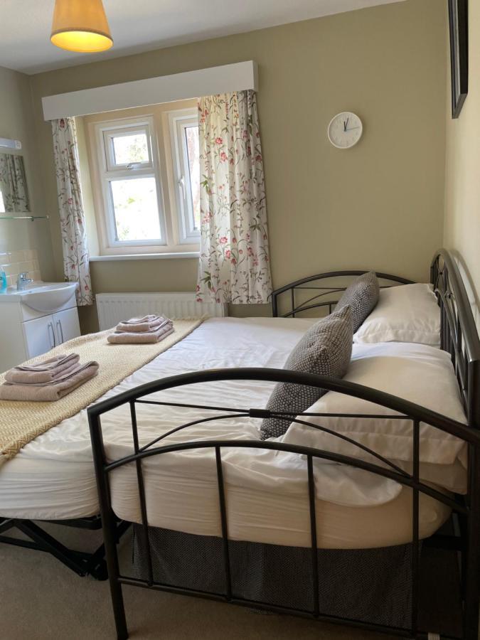 Cotswolds Luxury House In Central Bourton Large Sleeps 2-11. Pet Friendly. Dış mekan fotoğraf